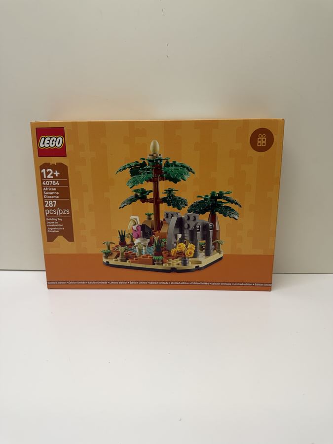 LEGO African Savanna Diorama #40784 — New Sealed