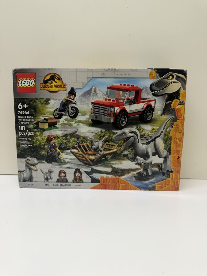 LEGO Blue & Beta Velociraptor Capture #76946 — New Sealed