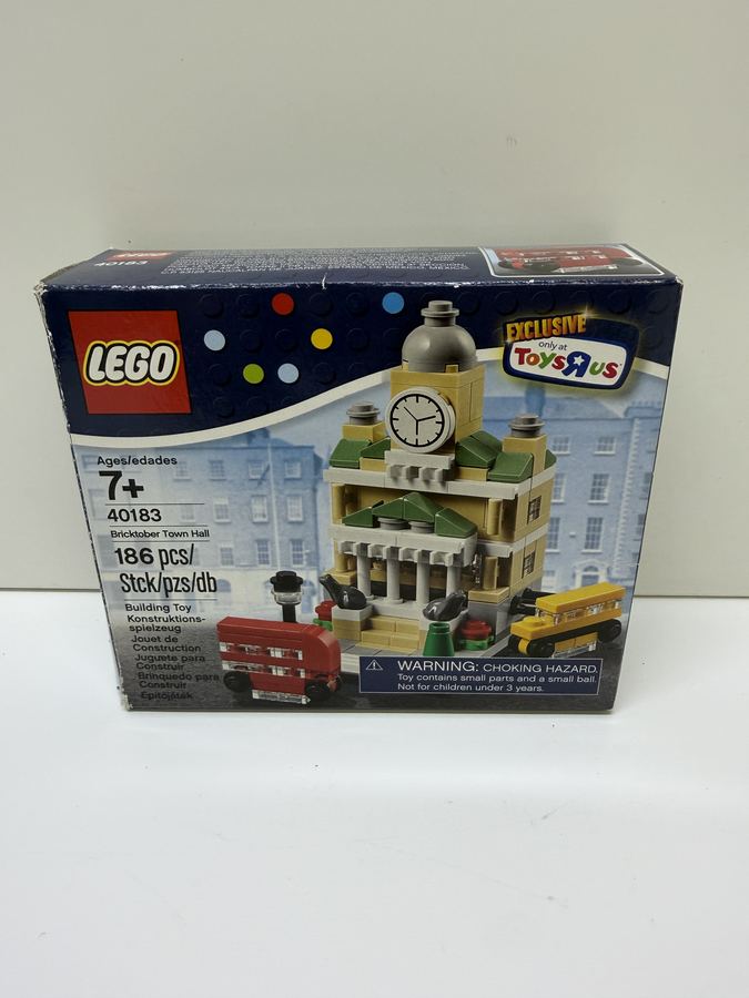 LEGO Bricktober Town Hall #40183 — Used - Complete