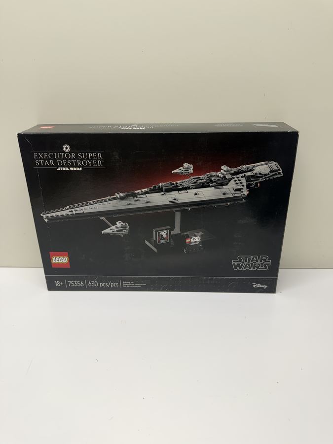 LEGO Executor Super Star Destroyer #75356 — Used - Complete