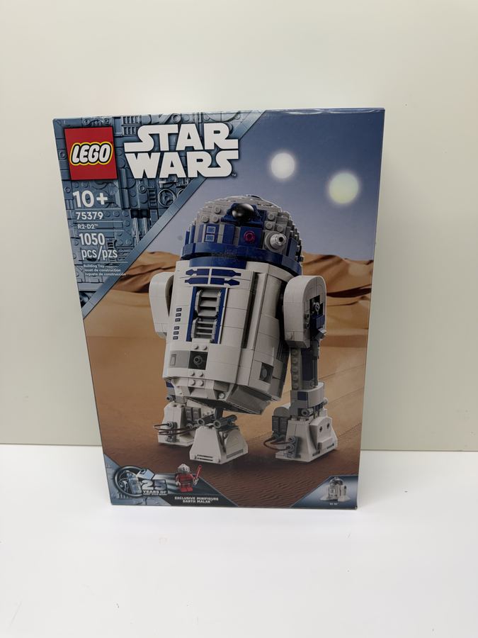 LEGO R2-D2 #75379 — Used - Complete